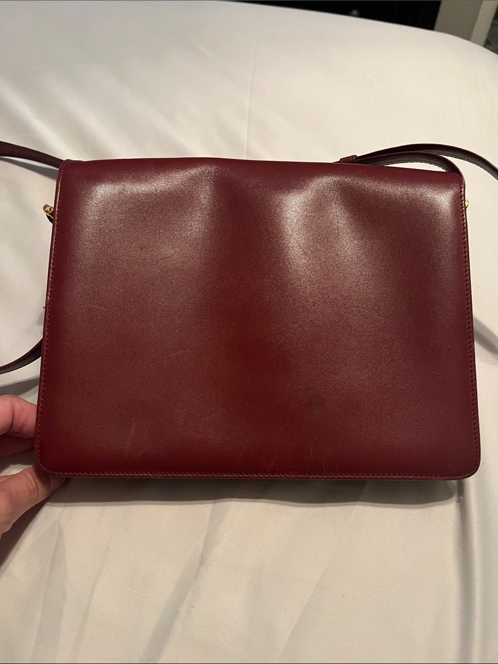Classic Burgundy Leather Shoulder Bag with Gold Hardware - Picture 8 of 14